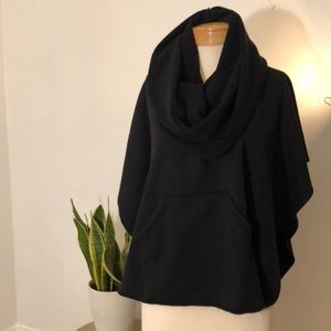 OAK Funnel Neck Poncho